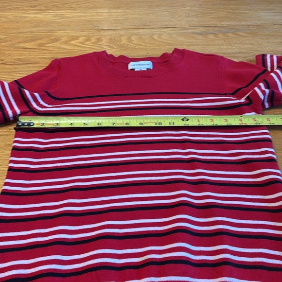 Woman’s Liz Claiborne sweater - Picture 5 of 5
